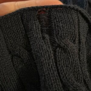 Seraphina nursing cover defect.